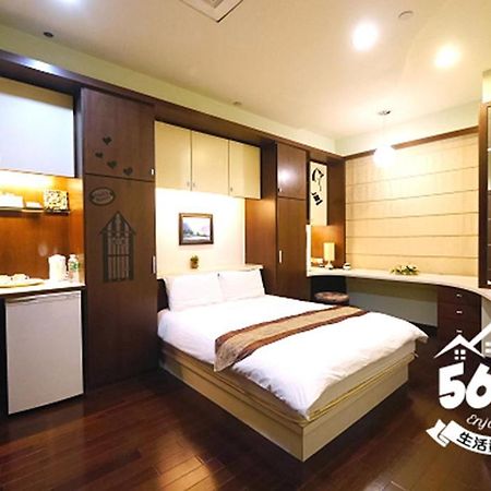85 Happy Holiday Hotel Каосюн Екстериор снимка